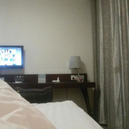 Citihome Hotel Chaohu Bagian luar foto