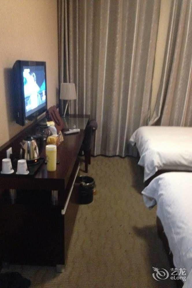 Citihome Hotel Chaohu Bagian luar foto